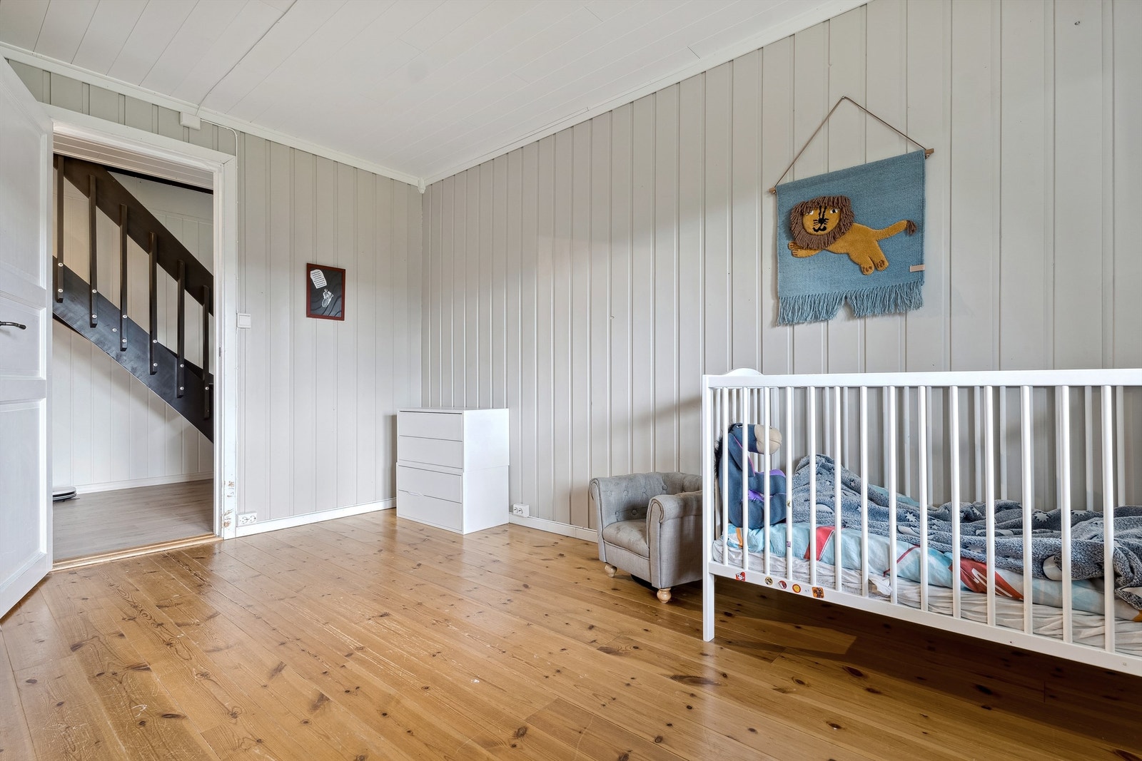 Soverom 2 i underetasje. Galleribilde