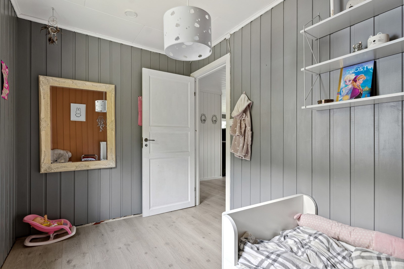 Soverom 2 i 1. etasje. Galleribilde