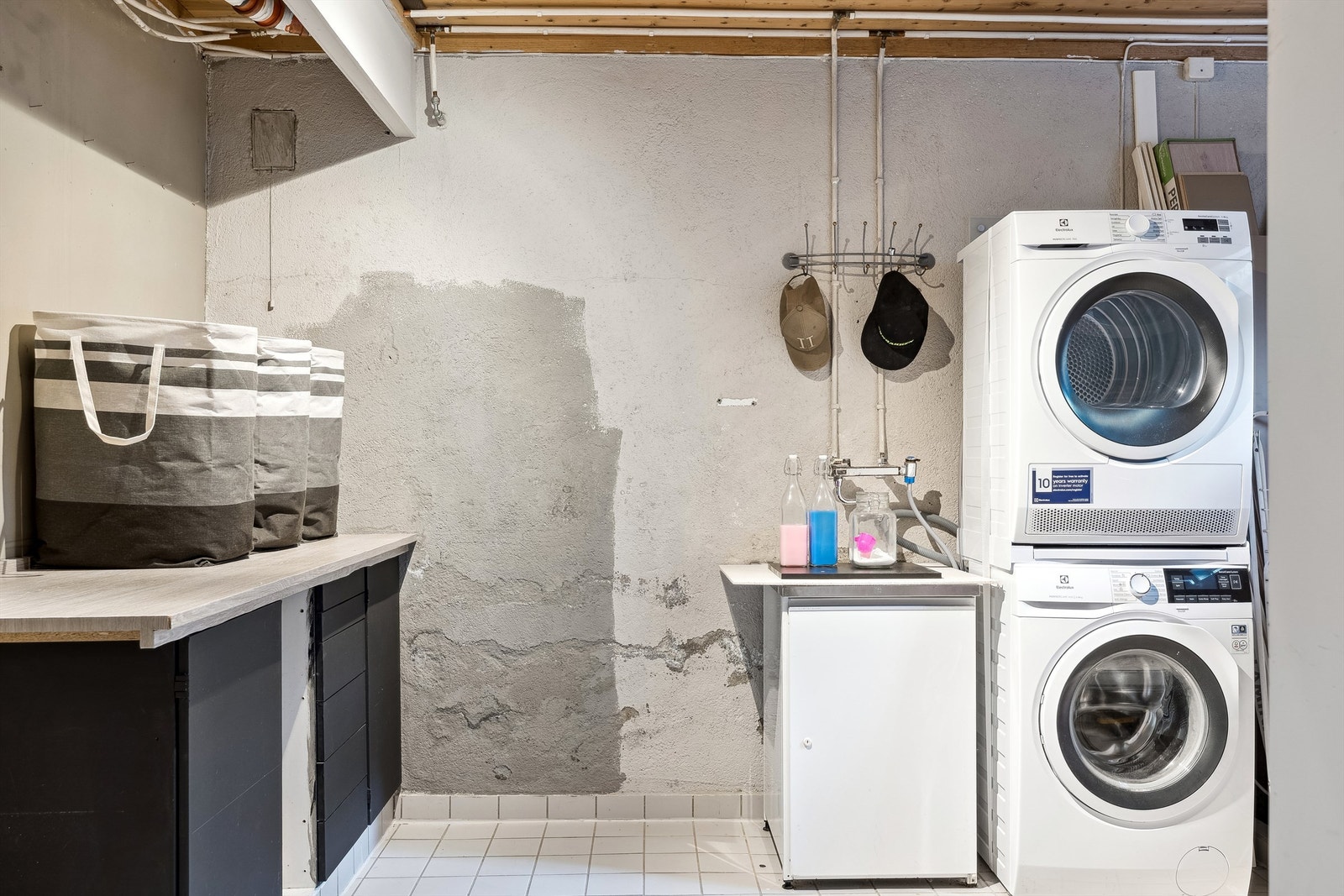 Vaskerom i underetasje. Galleribilde