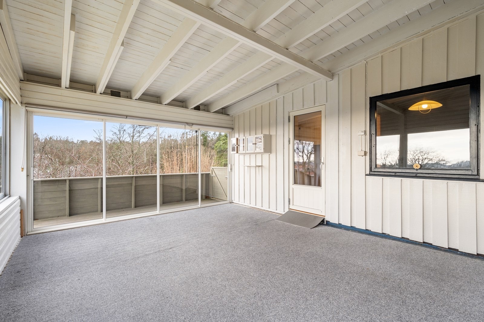 Stor innglasset veranda Galleribilde