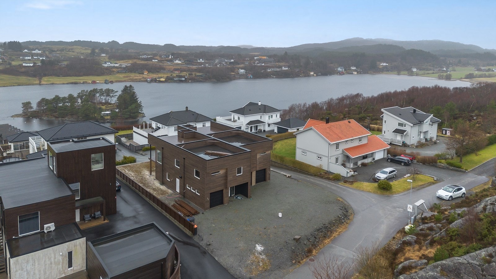 Fin beliggenhet i nyere boligfelt Galleribilde