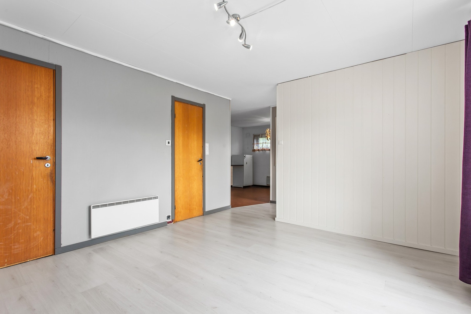 Utleiedel består av stue, kjøkken 1 soverom, bad og bod areal. Galleribilde