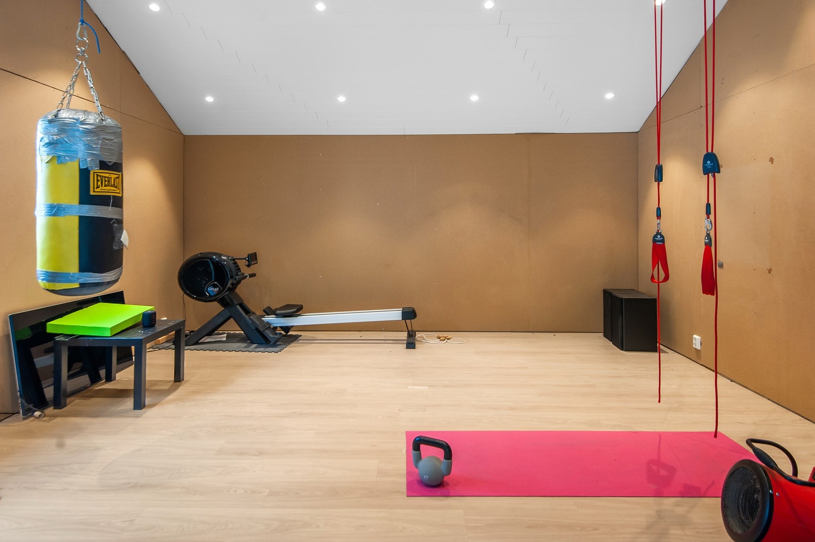 Rom over garasje godkjent som bod. Galleribilde