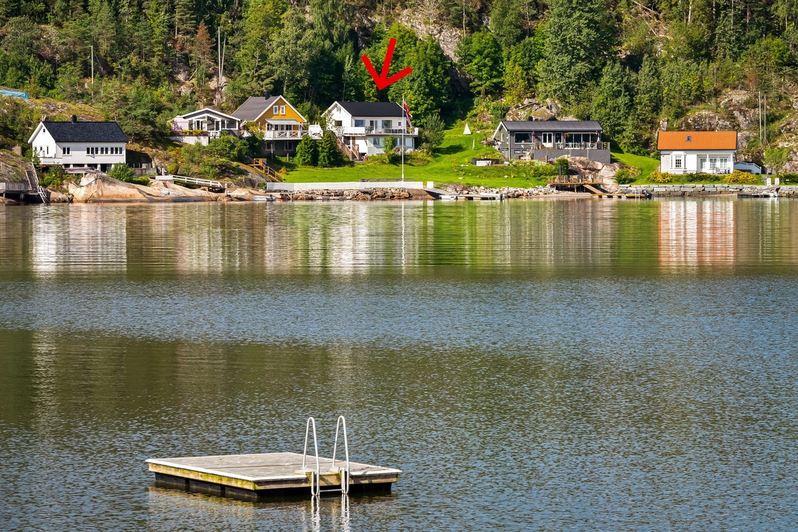 Boligmessig standard med felles vann og avløpsanlegg fra 2010 Galleribilde