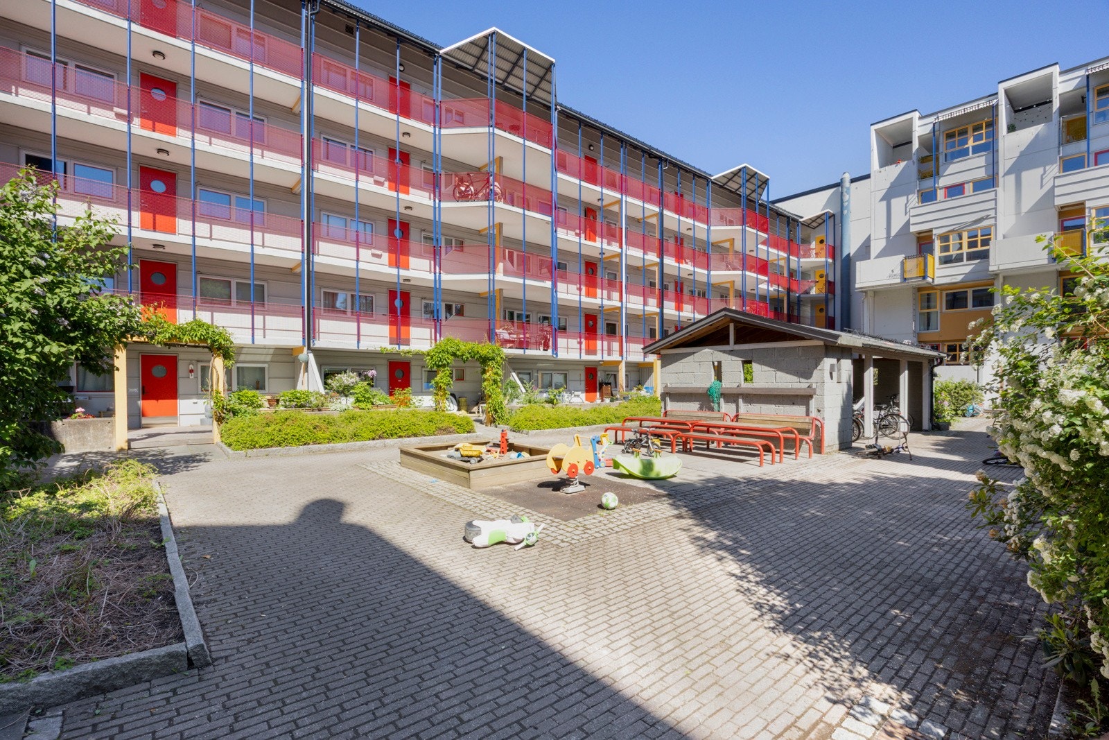 Dette er et veldrevet og hyggelig borettsslag med 64 leiligheter. Galleribilde