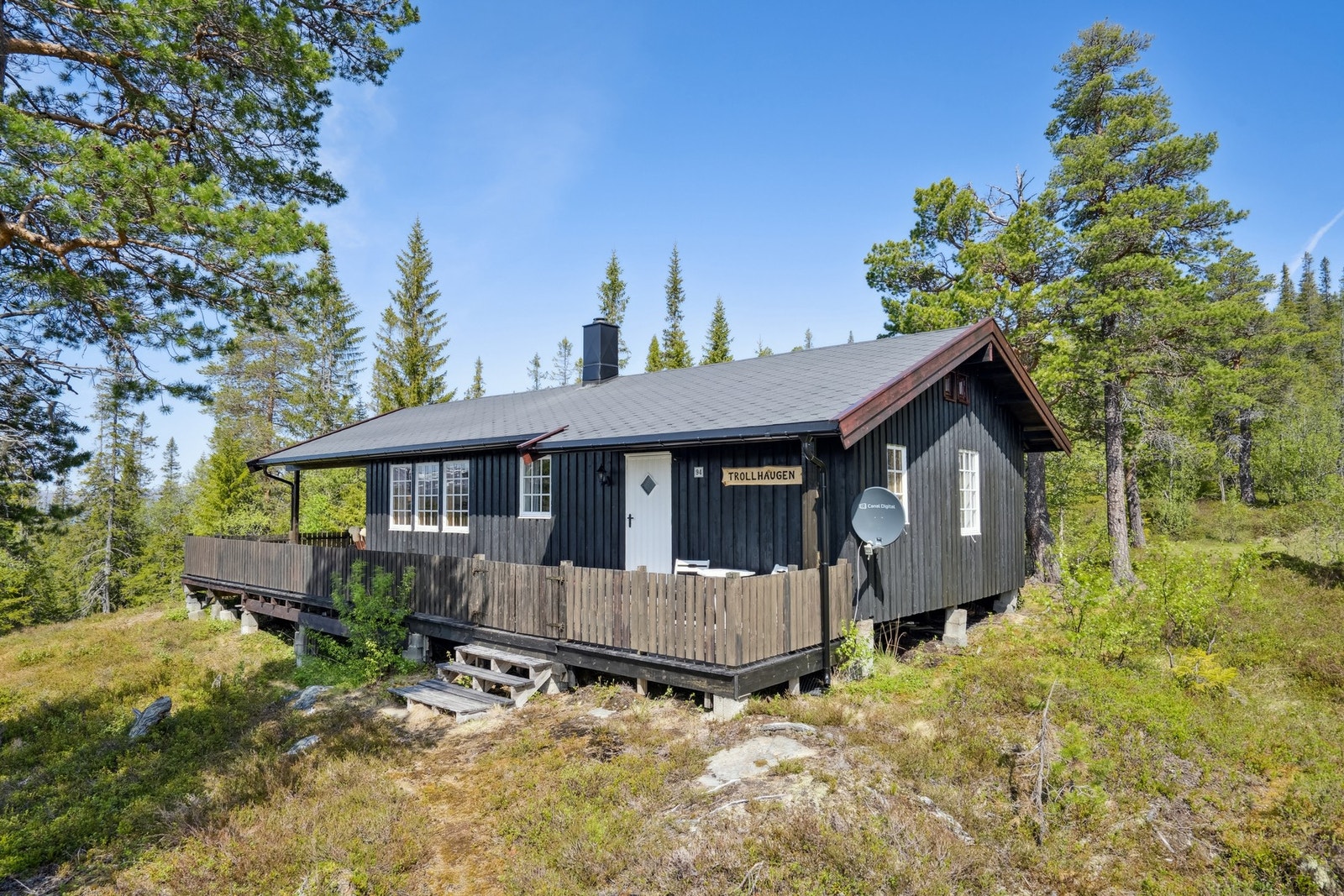 Avsidesliggende beliggenhet, som gir rom for ro og komfort fra en travel hverdag. Galleribilde