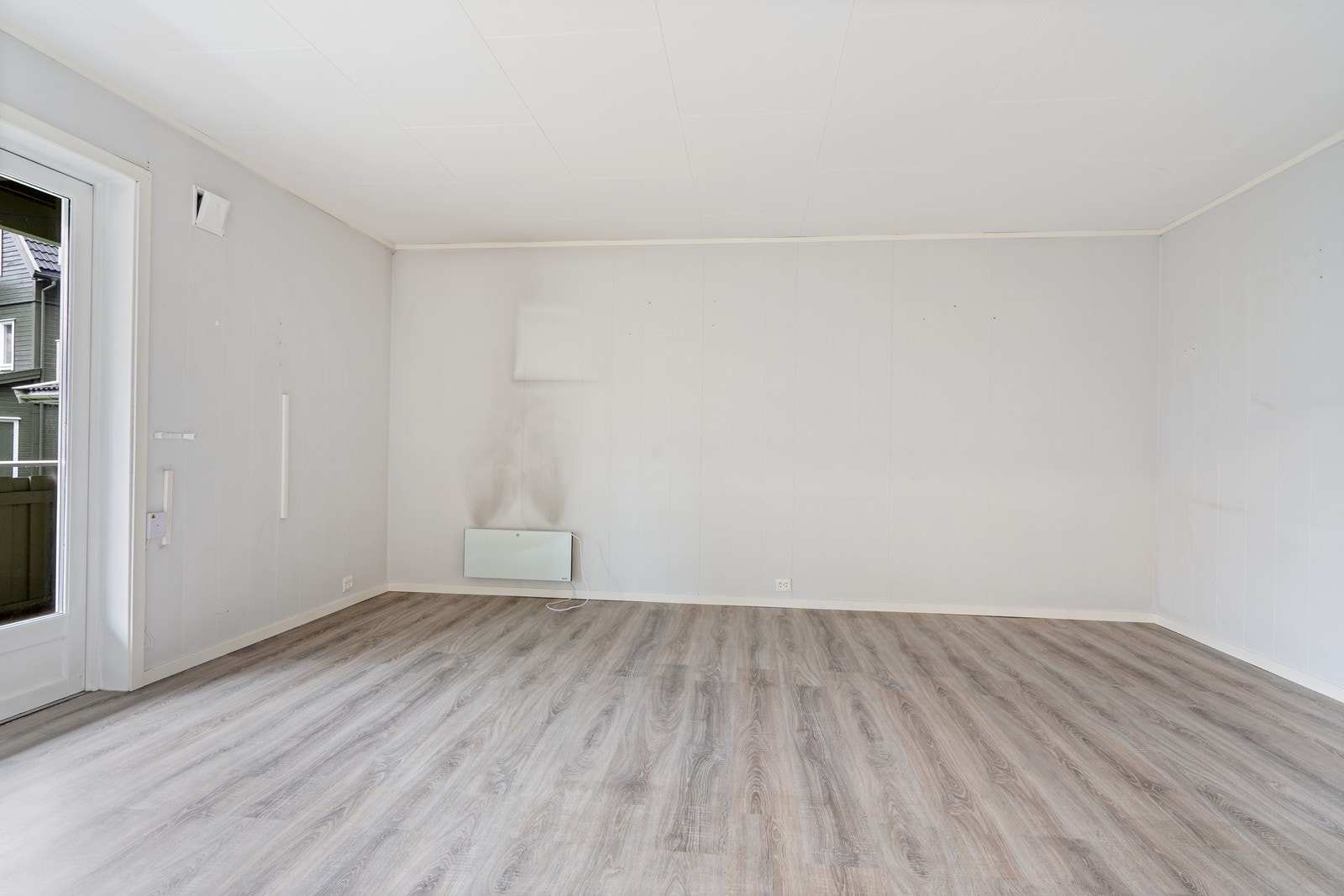 God plass for sofagruppe og spisestue Galleribilde