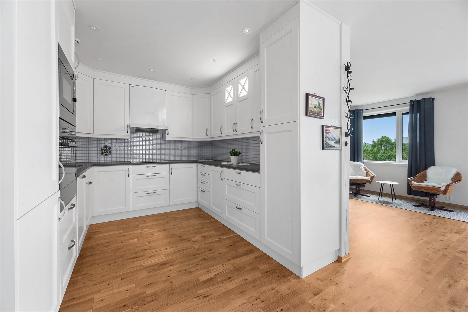 Arbeidsvennlig kjøkken Galleribilde