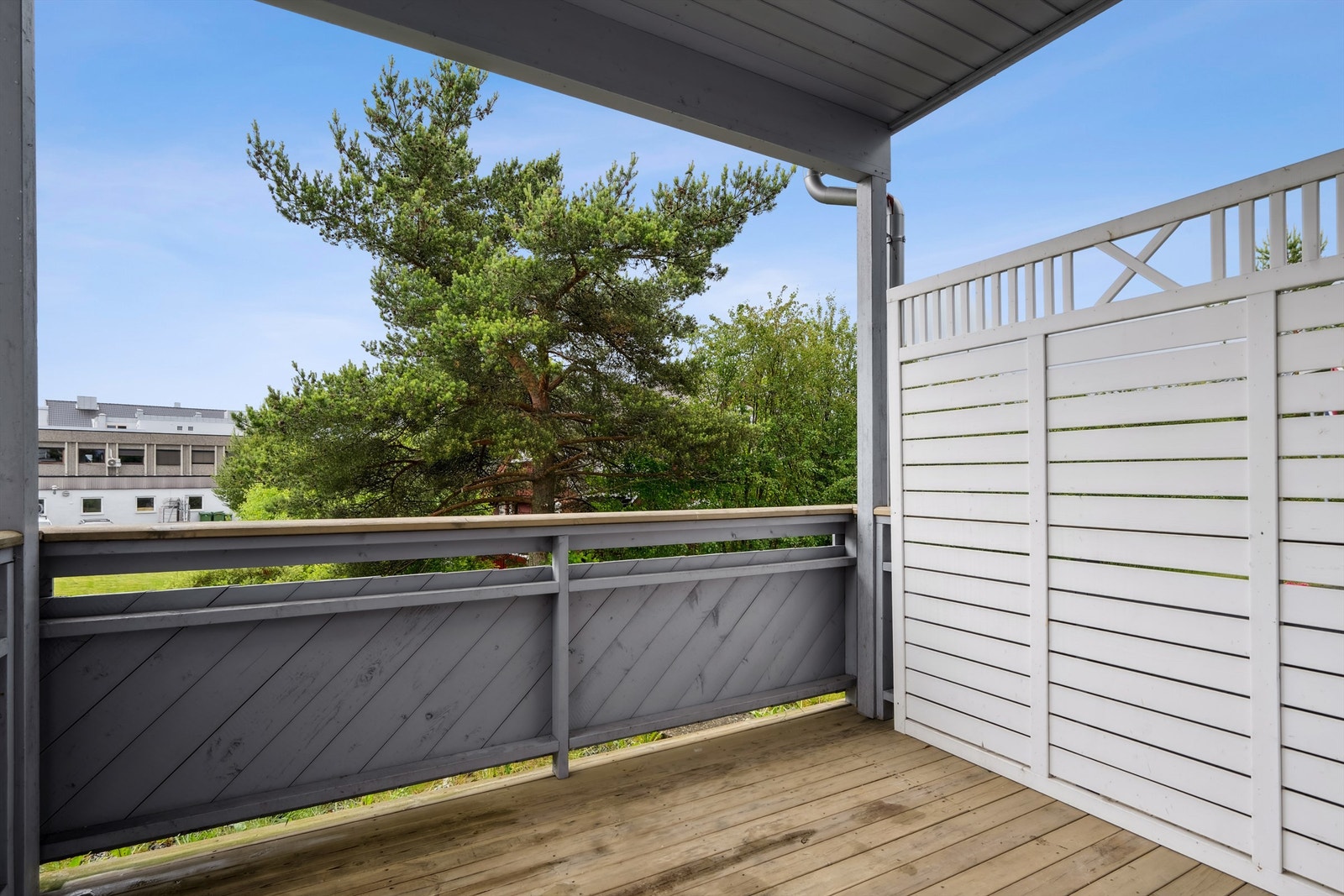 Plass til utemøblement Galleribilde