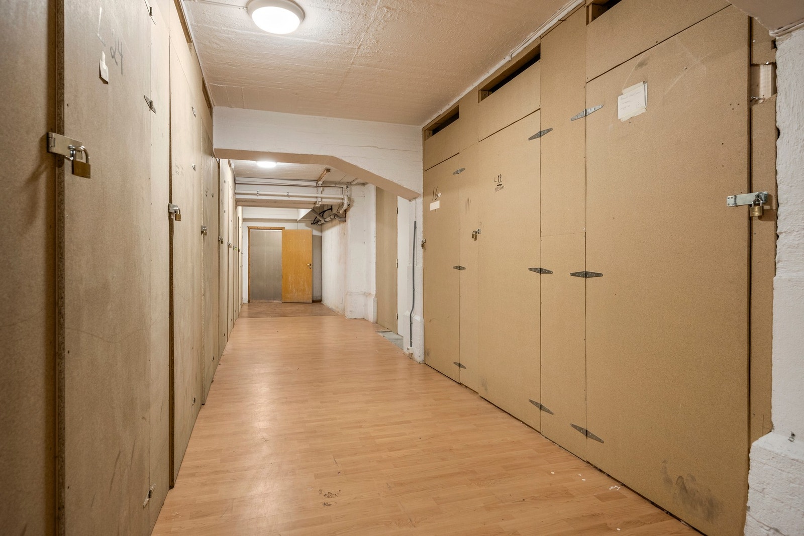 I kjelleren er det bod på ca 5 kvm. Galleribilde