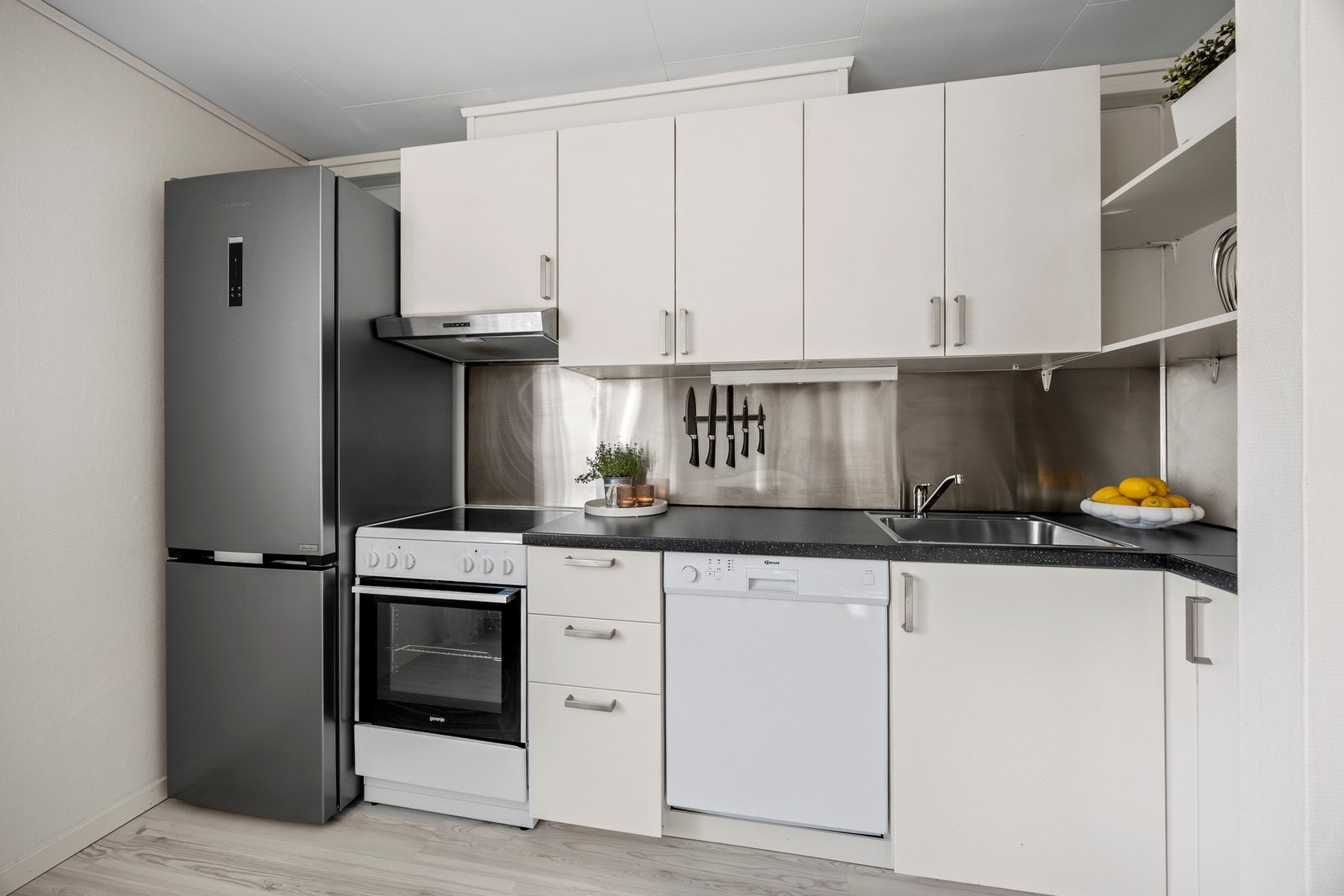 Det er avsatt plass for hvitevarer Galleribilde