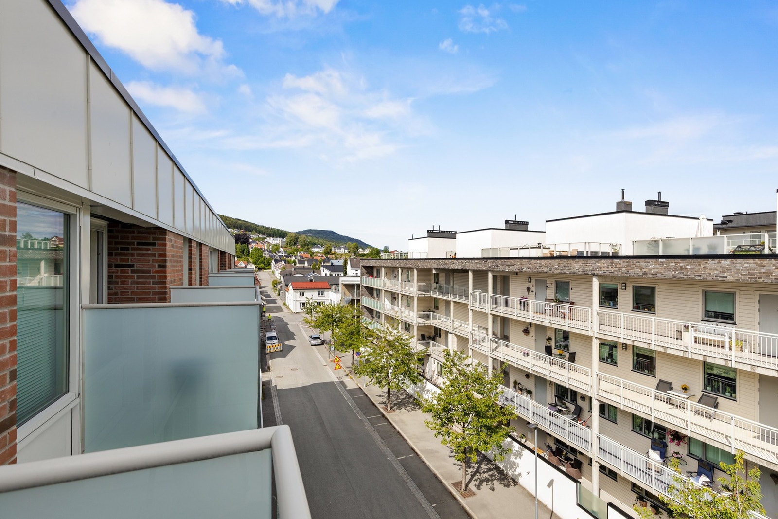 Leiligheten har en tilbaketrukket beliggenhet og er fint skjermet for trafikkstøy Galleribilde