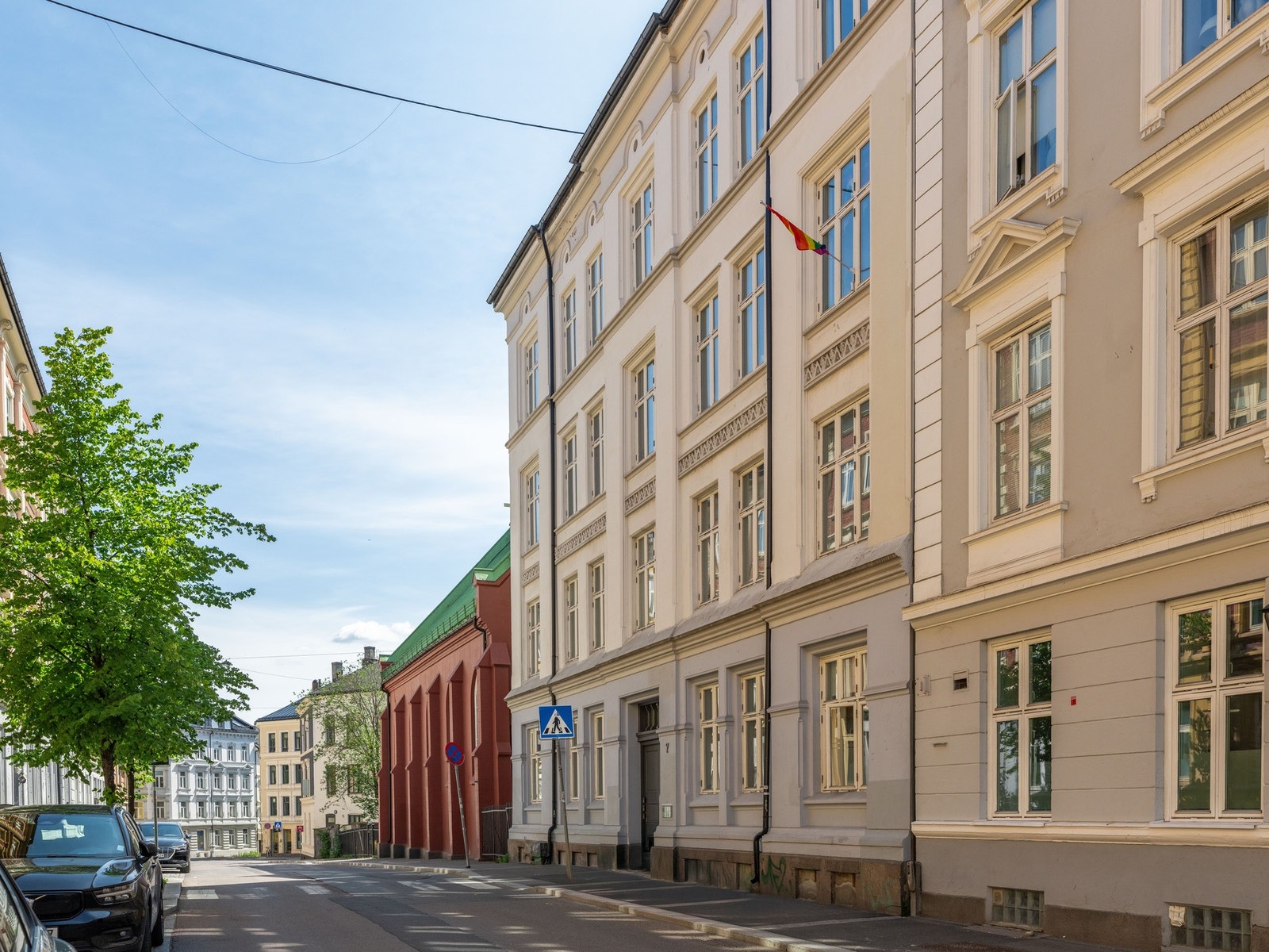 Fasade av Thor Olsens gate 7 med attraktiv beliggenhet på Fredensborg. Galleribilde