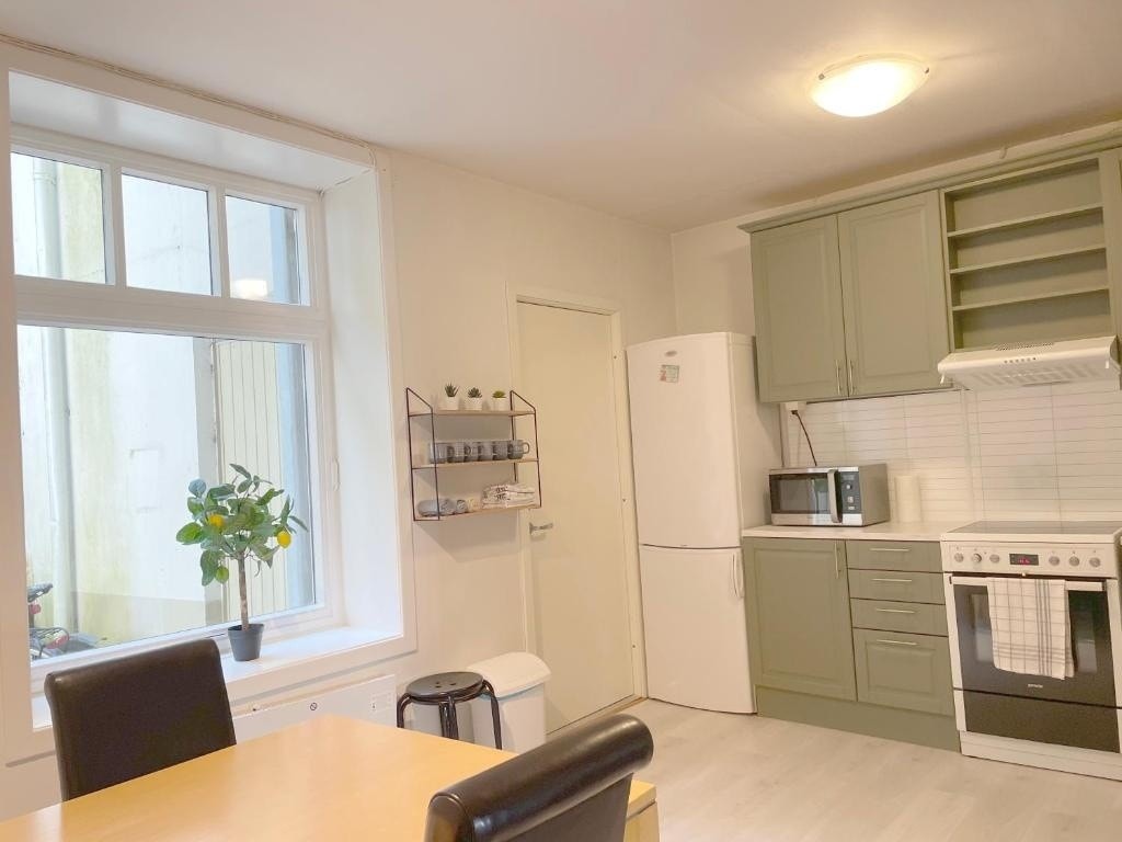 Fult utsyrt kjøkken Galleribilde