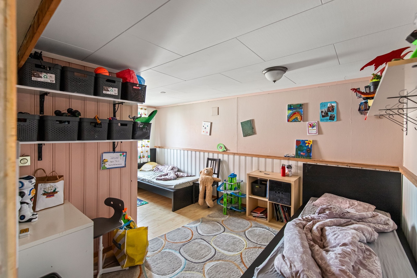 Innredet soverom i underetasje ( ikke søkt godkjent) Galleribilde