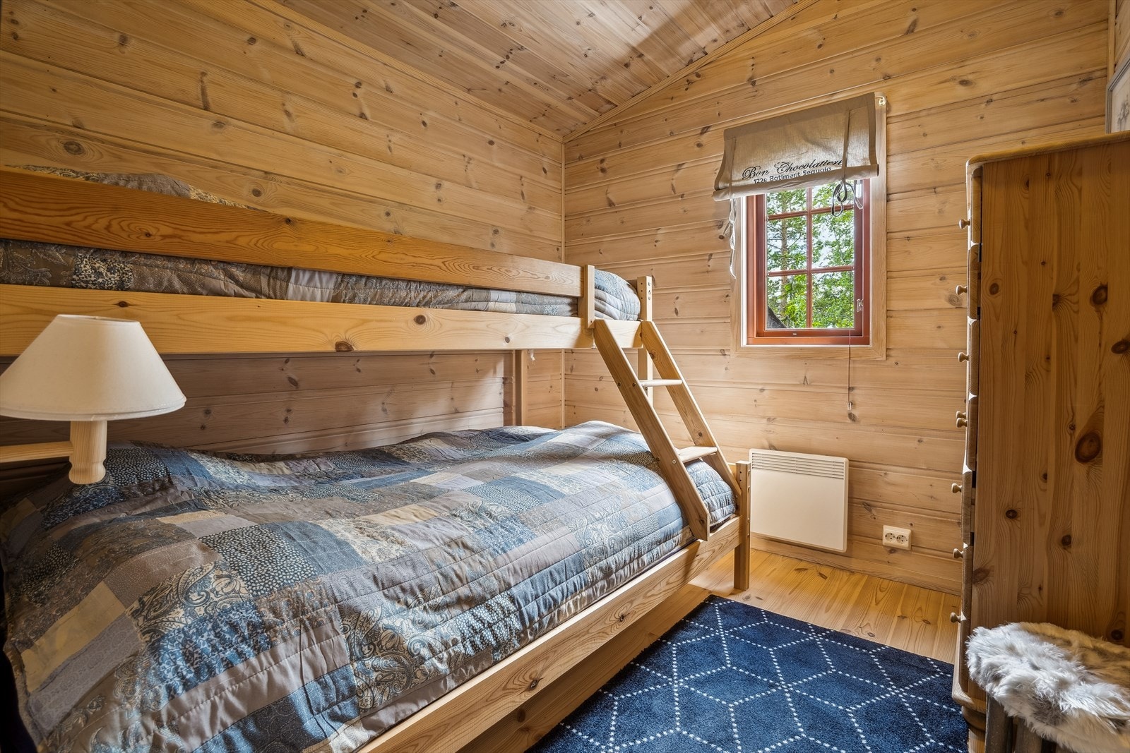 Soverom med familiekøyeseng Galleribilde