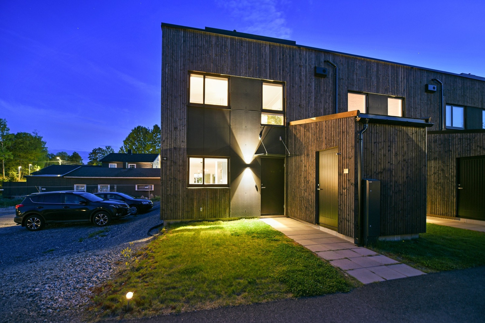 Boligen ligger på enden av rekka Galleribilde