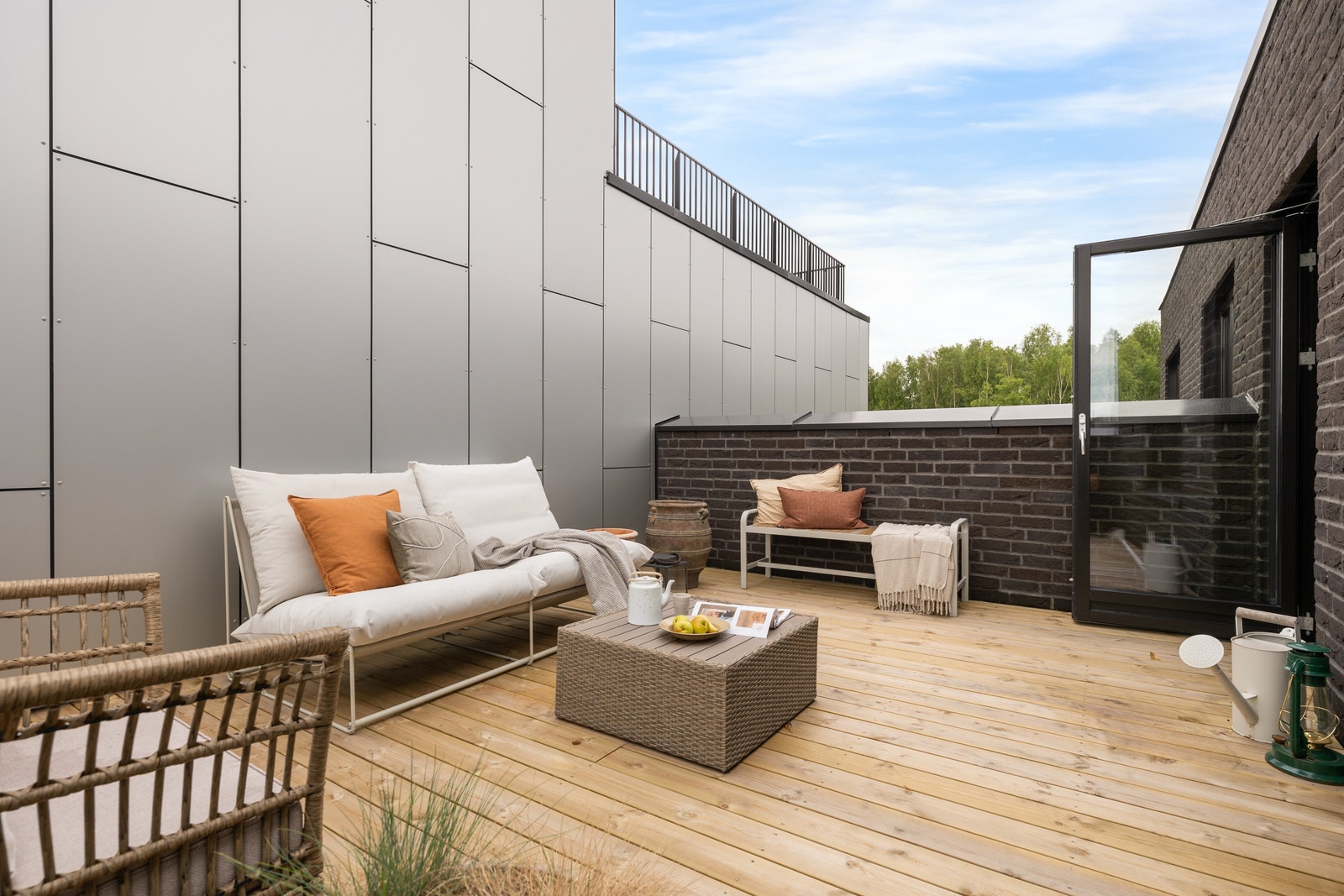 Privat, skjermet og solrik takterrasse. (Bilde fra annen, tilsvarende bolig i prosjektet) Galleribilde