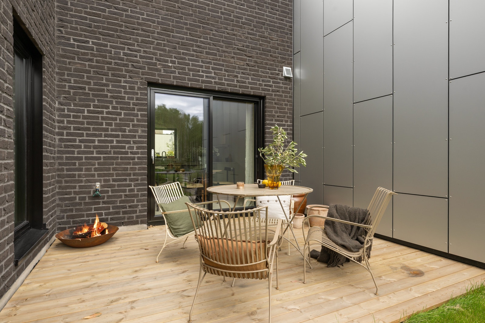 Markterrasse. (Bilde fra annen, tilsvarende bolig i prosjektet) Galleribilde