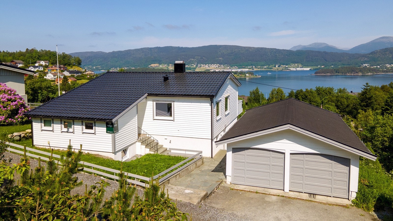 Velkommen til Kyrkjehaugen 73 presentert av Krogsveen v/Eiendomsmegler/Partner Marit Stuen Aursnes Galleribilde