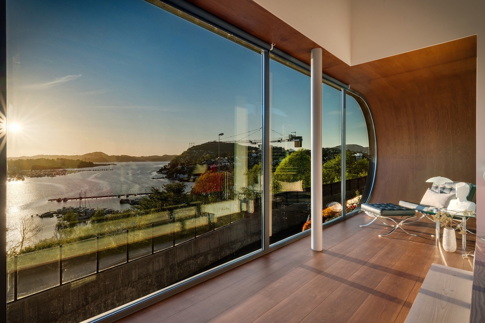 - Her kan man nyte en god bok og solnedgangen - Galleribilde