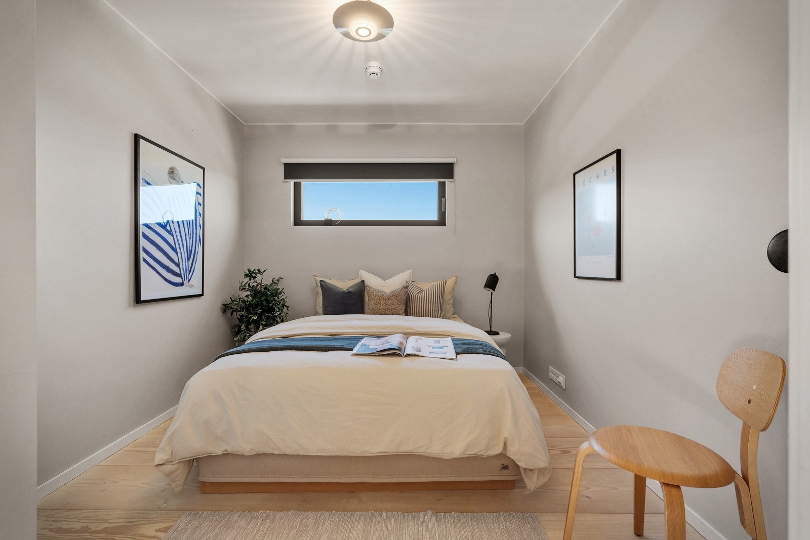 - 1.etasjen har også ett soverom - Galleribilde