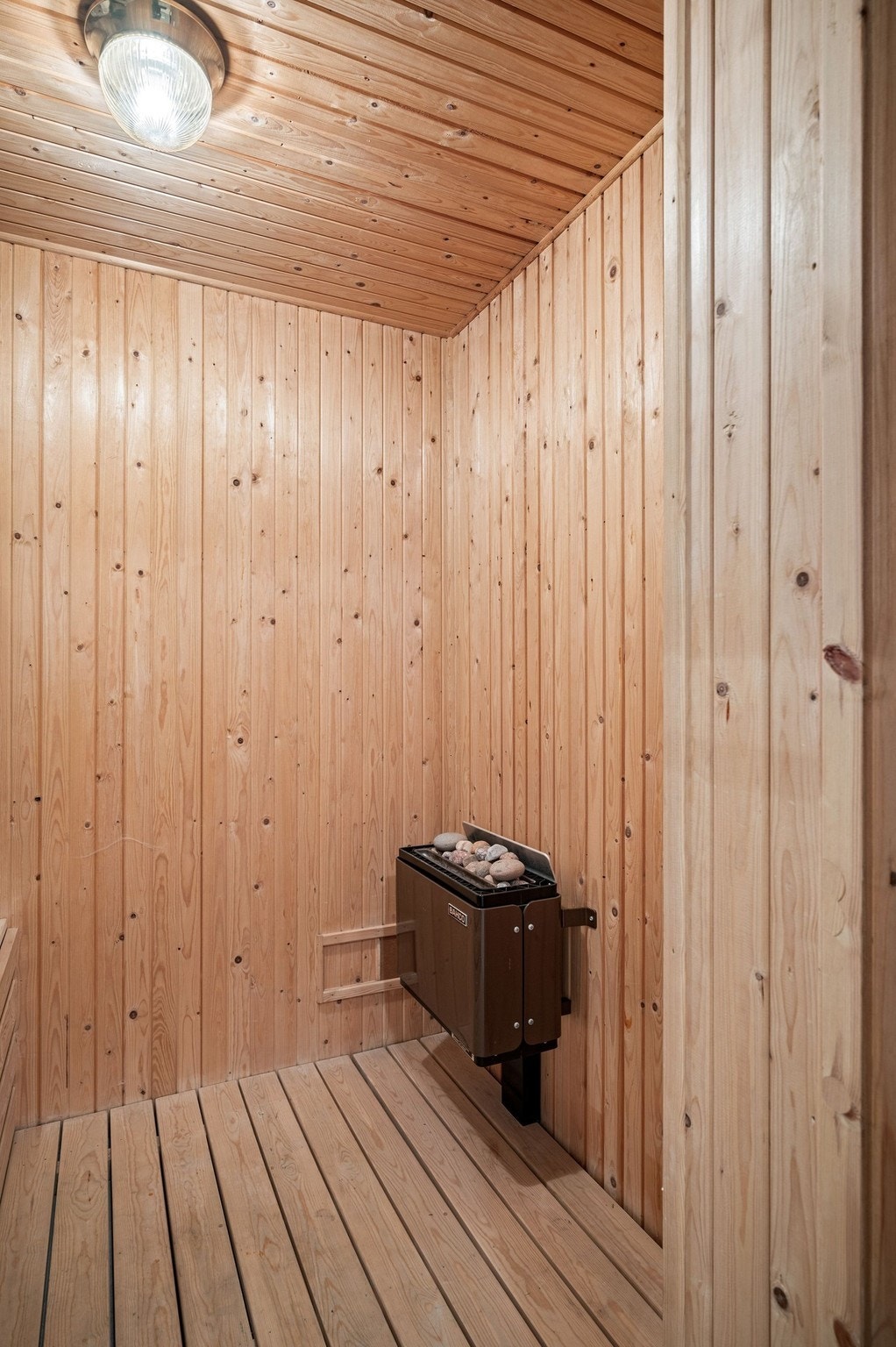 690825-420-1 030.jpg Galleribilde