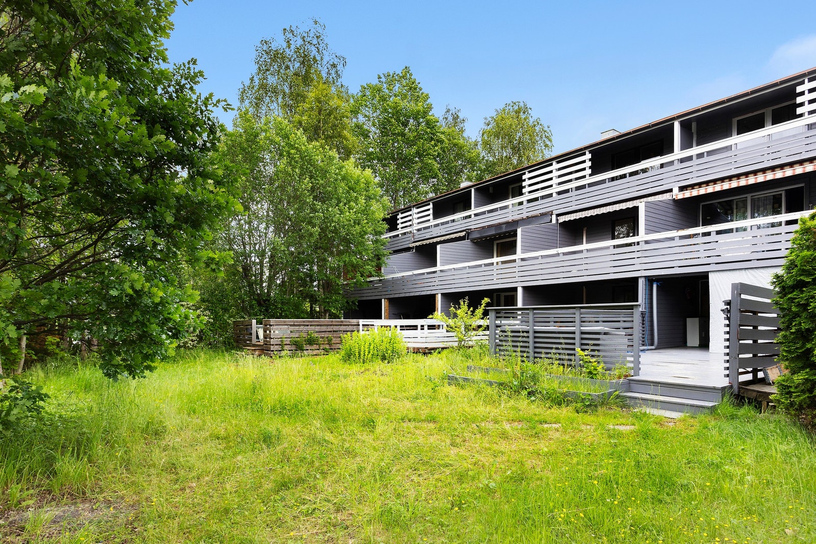 Egen hagedel hvor du kan pynte med ulik beplantning Galleribilde