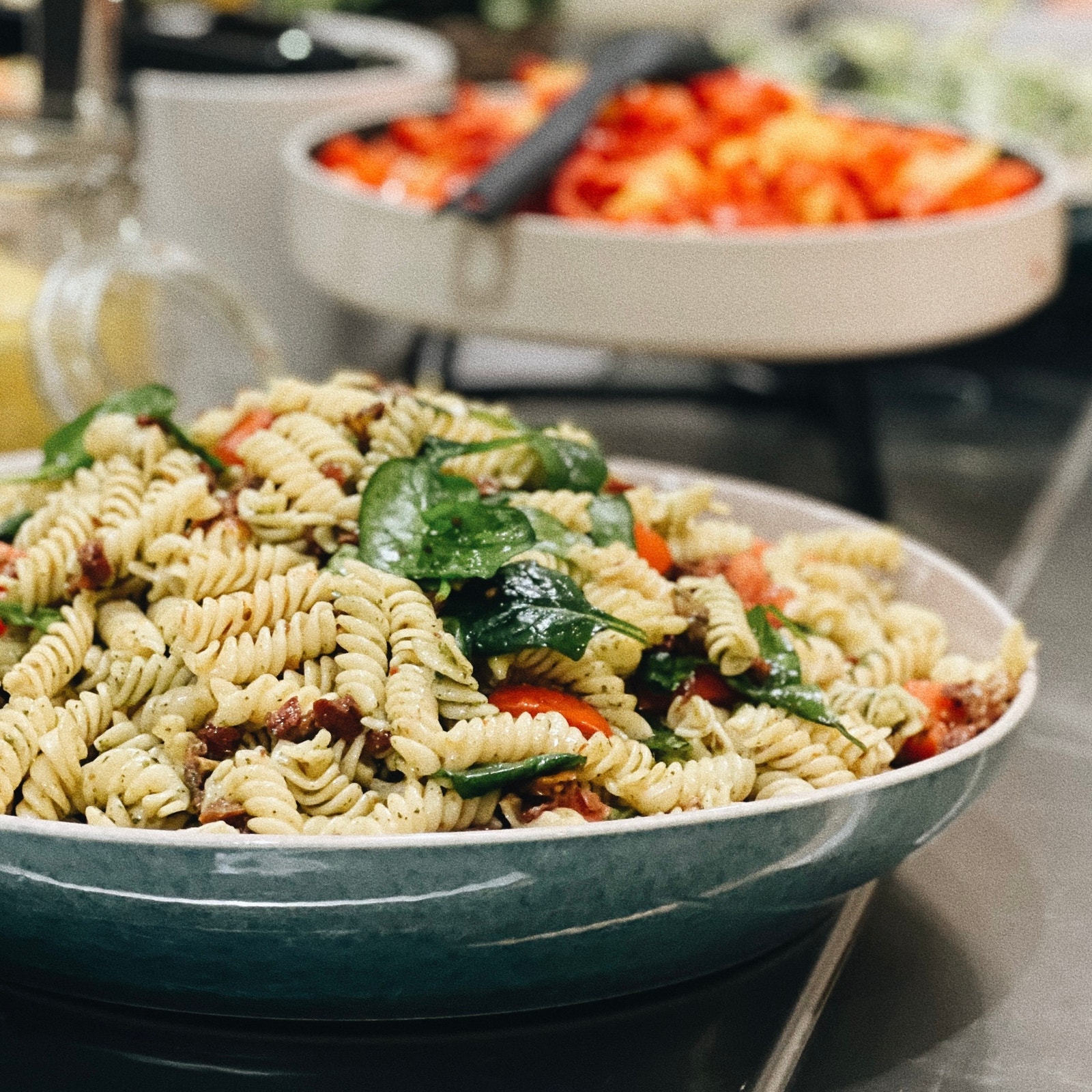 Toma driver personalrestaurant i byggets 2. etasje. Galleribilde