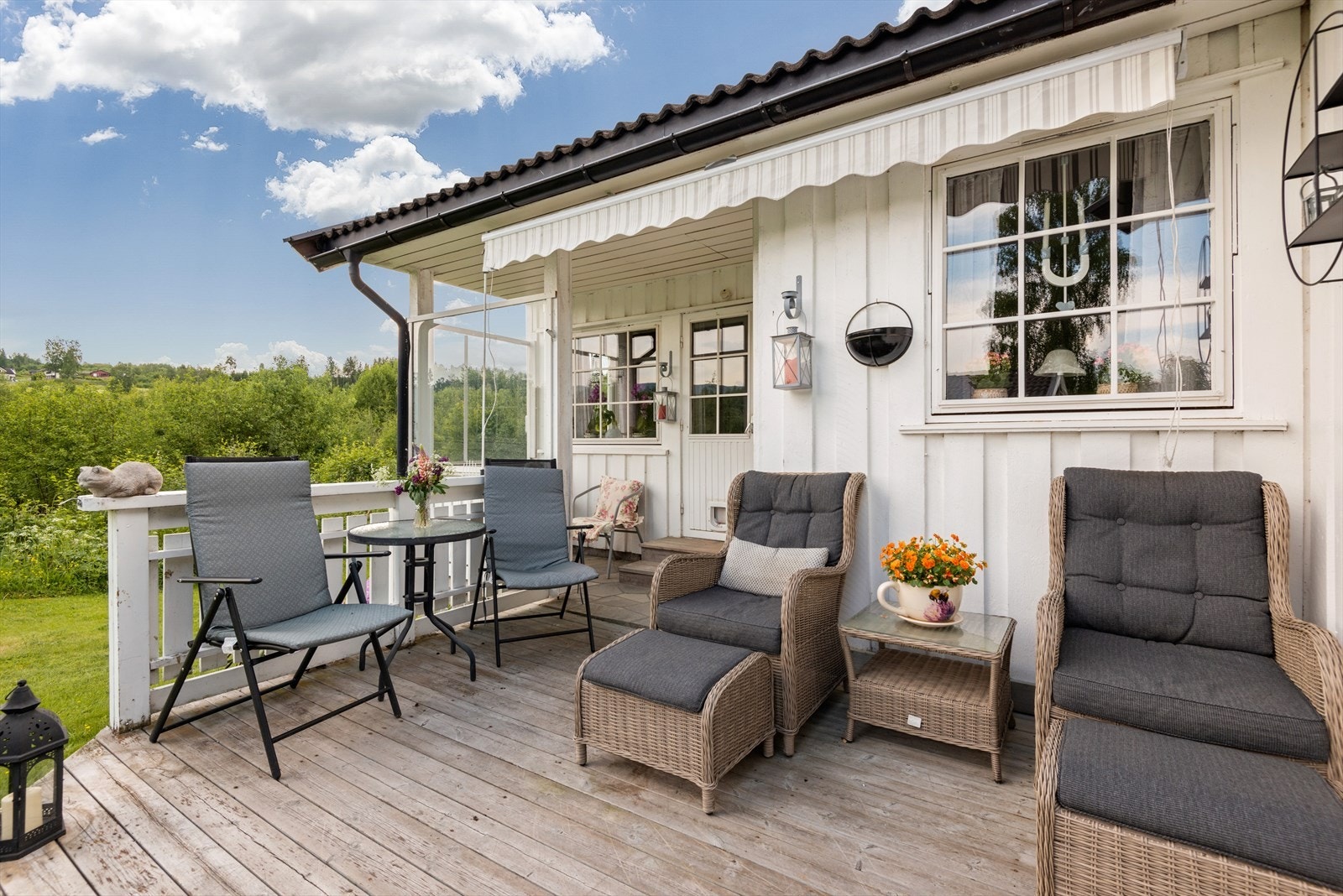 Terrasse Øverskreien 110, god avstand til naboer og fine solforhold, usjenert beliggenhet Galleribilde