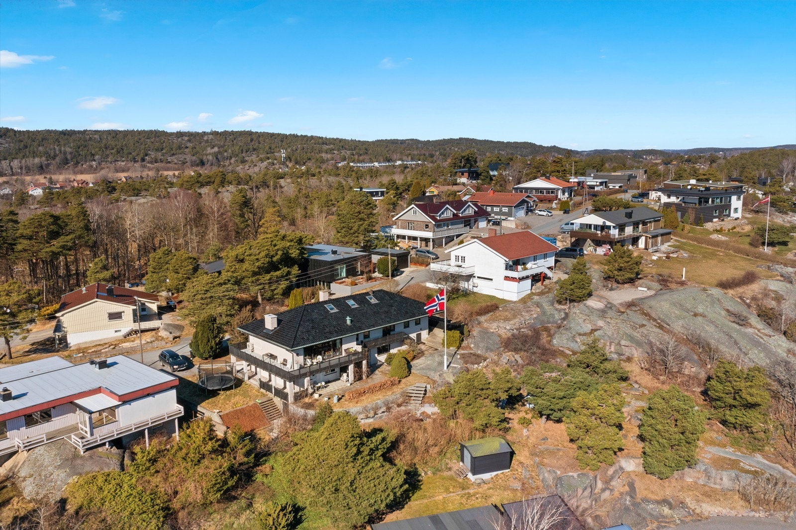 Denne boligen byr på mange muligheter og fleksible løsninger for en variert hverdag Galleribilde
