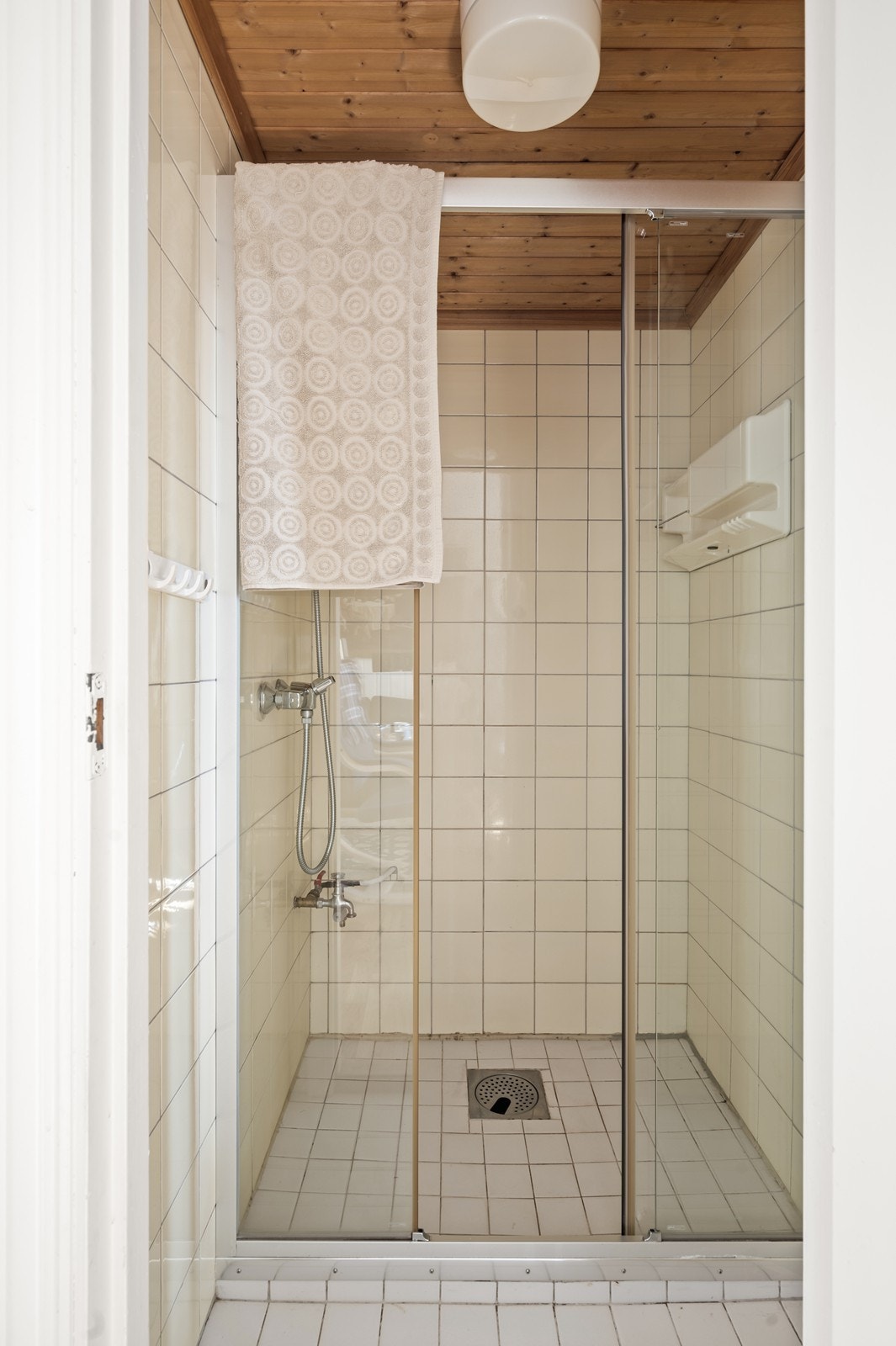 Dusjrom i underetasjen Galleribilde