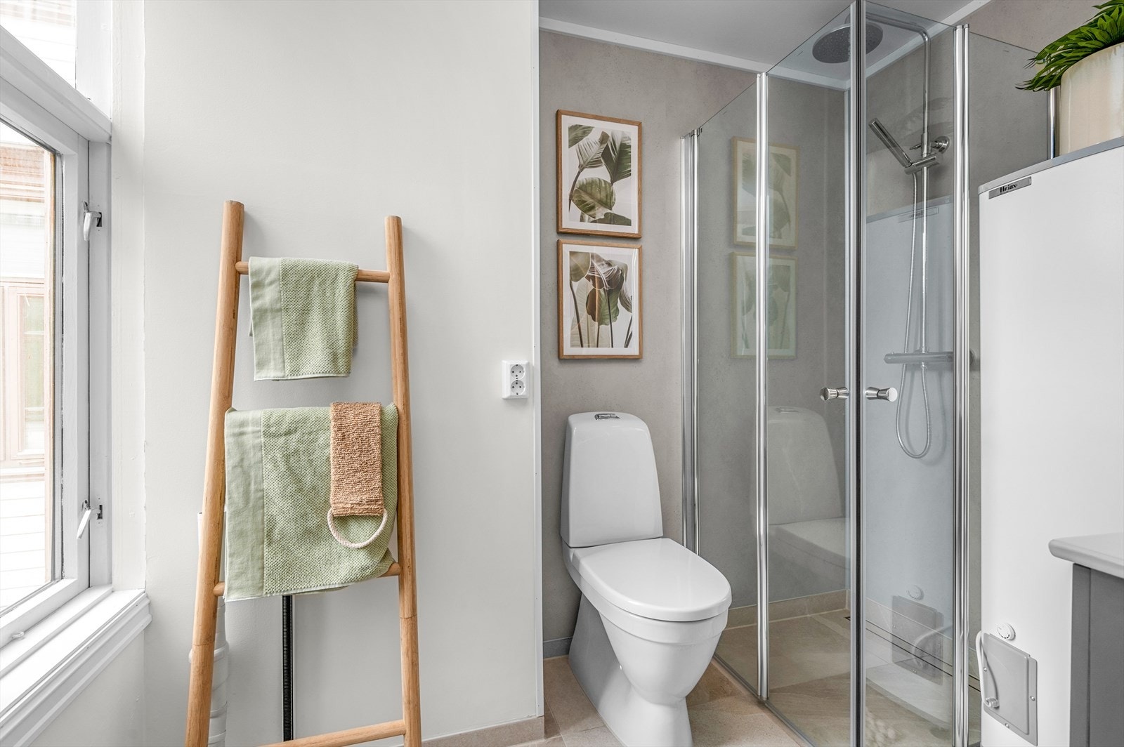 Badet har fått TG0 av takstmann og fremstår i veldig pen stand. Galleribilde