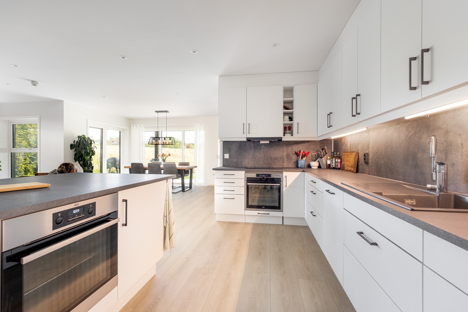 Her har leiligheten en svært god planløsning med romslige rom. Galleribilde