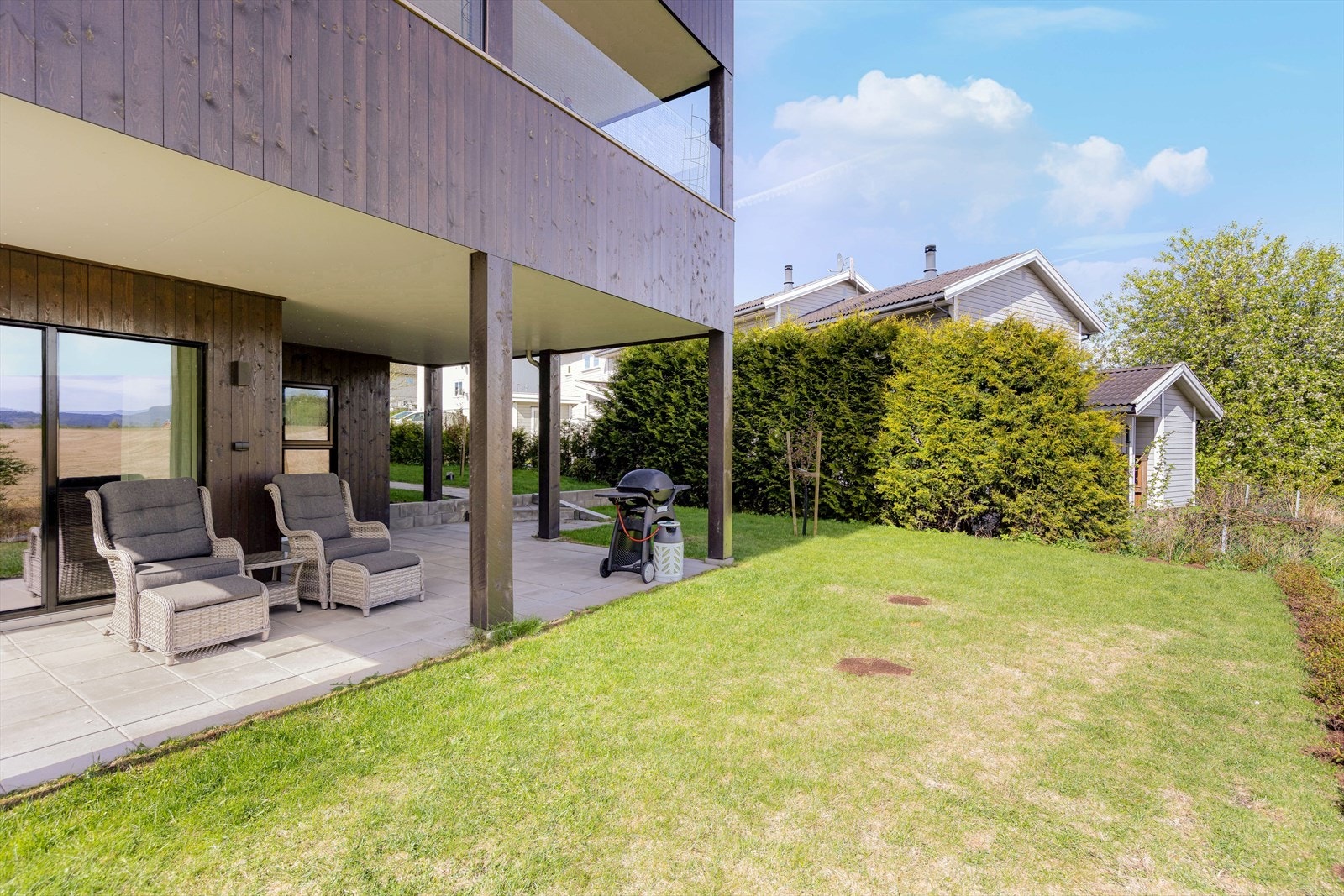 Her kan du skape hyggelige utesoner hvor det er vakkert utsyn til langlige og fredelige områder. Galleribilde