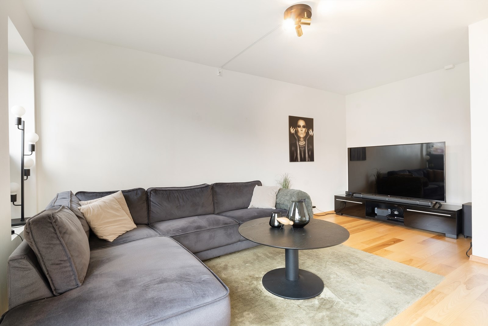 Det er lagt inn fiber (Altibox) fra Haugaland Kraft Galleribilde