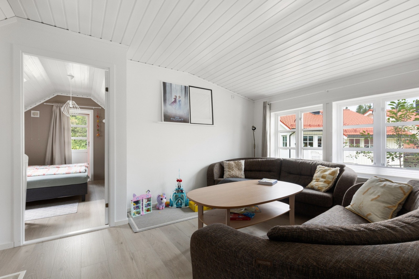 I loftsetasjen er det 2 romslige soverom Galleribilde