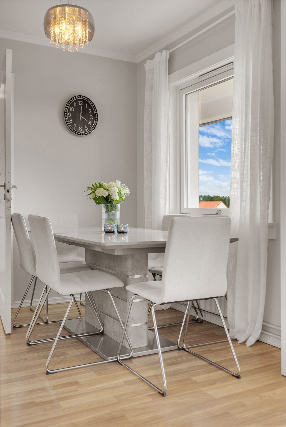 Her kan man samle venner og familie til et hyggelig måltid. Galleribilde