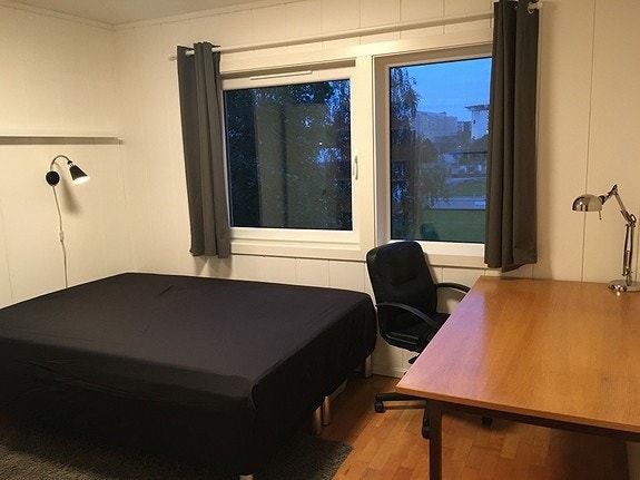 Soverom 2 i 2. etasje, møblert Galleribilde
