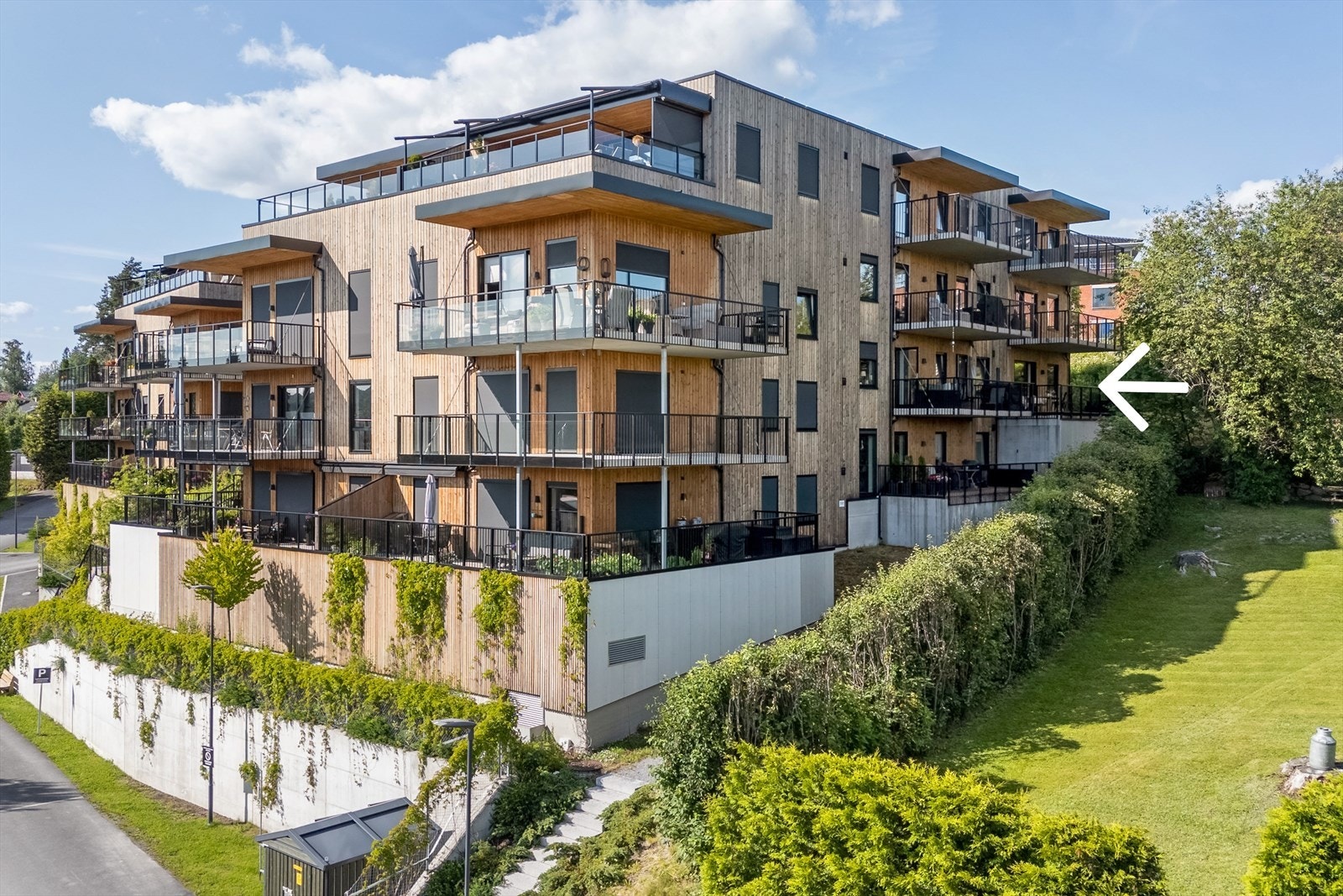 Velkommen til Thv.Løvenskiolds veg 8 - en nyere 2-roms selveier leilighet i attraktive Løvenskiold Terrasse! Galleribilde