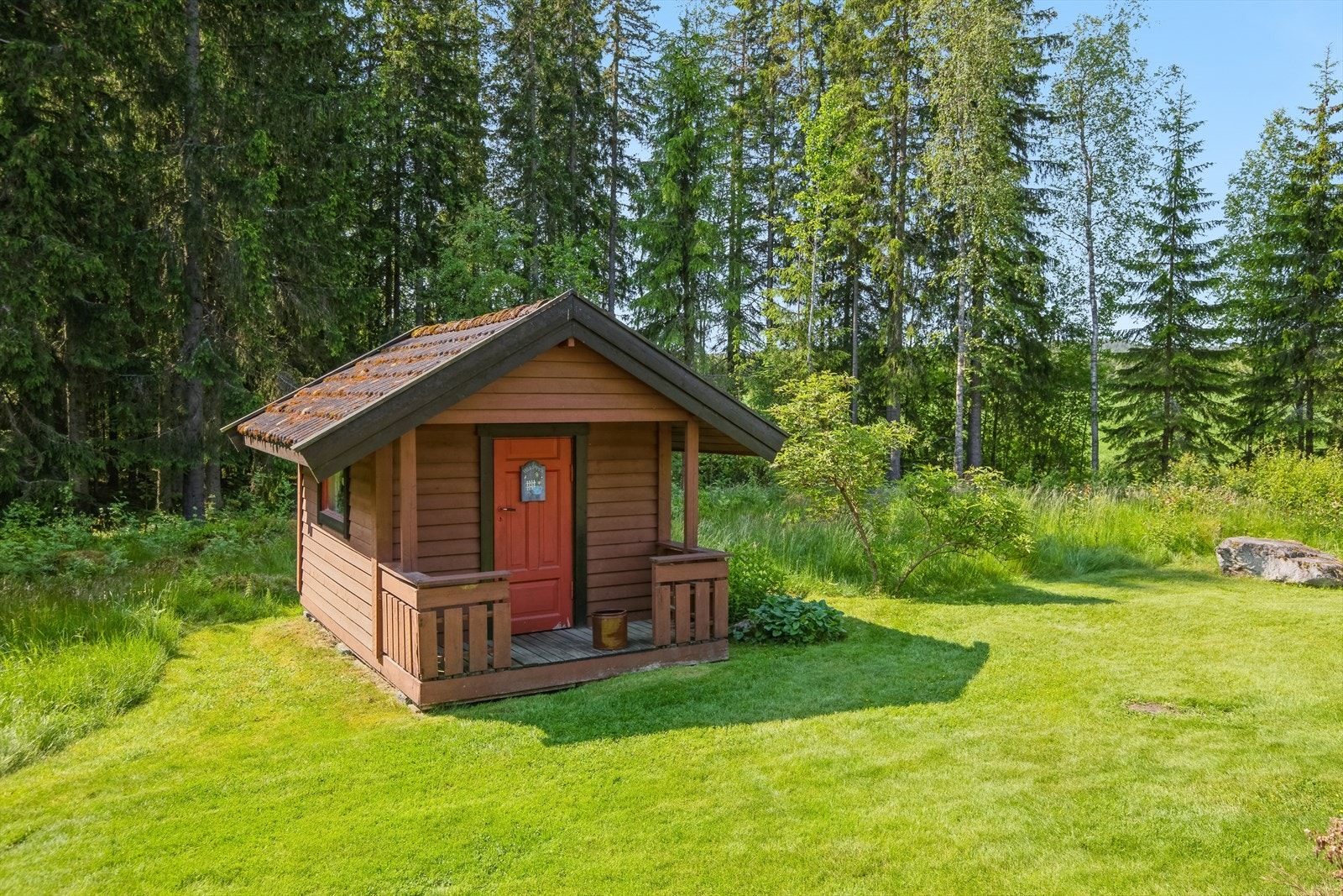 Koselig liten dukkestue. Galleribilde