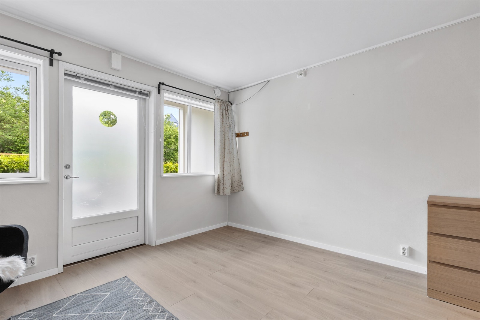 Direkte adkomst inn til stue. Gode møbleringsmuligheter. Galleribilde