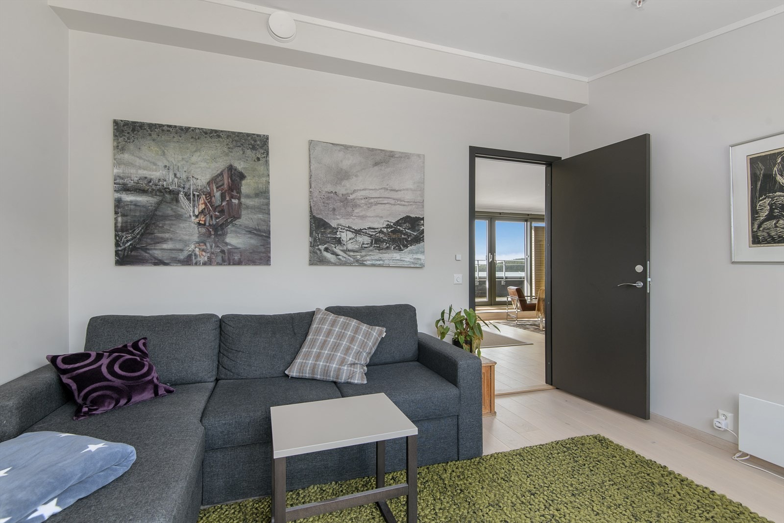 Soverom nr. 3 kan også benyttes som en ekstra stue/ tv-stue om man har behov for det. Galleribilde