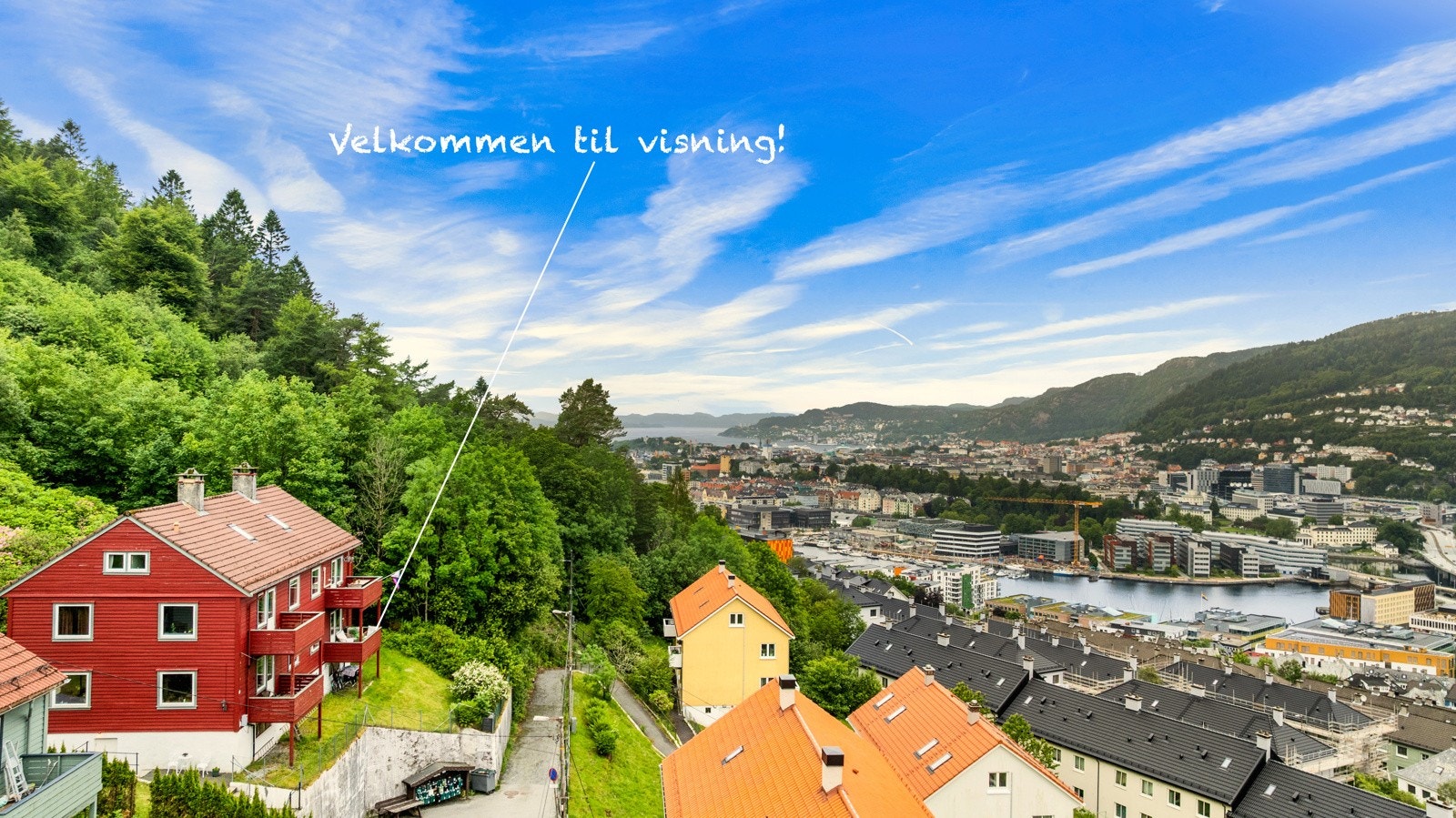 Dette er en meget koselig 3-roms andelsleilighet i Løvstakklien. Det foreligger rammetillatelse på innredning av underliggende kjeller med 2 nye soverom, kjellerstue, bad og bod. Galleribilde