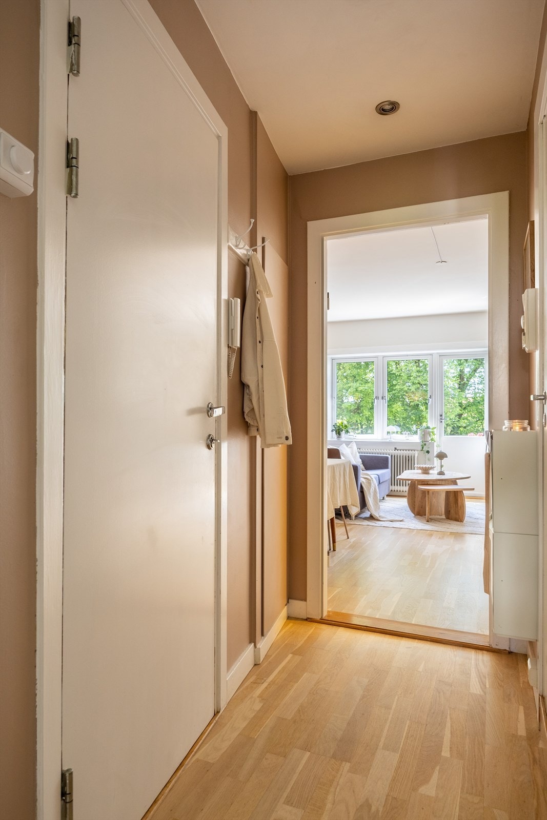 Leiligheten er godt utnyttet med smarte løsninger og gode oppbevaringsmuligheter Galleribilde