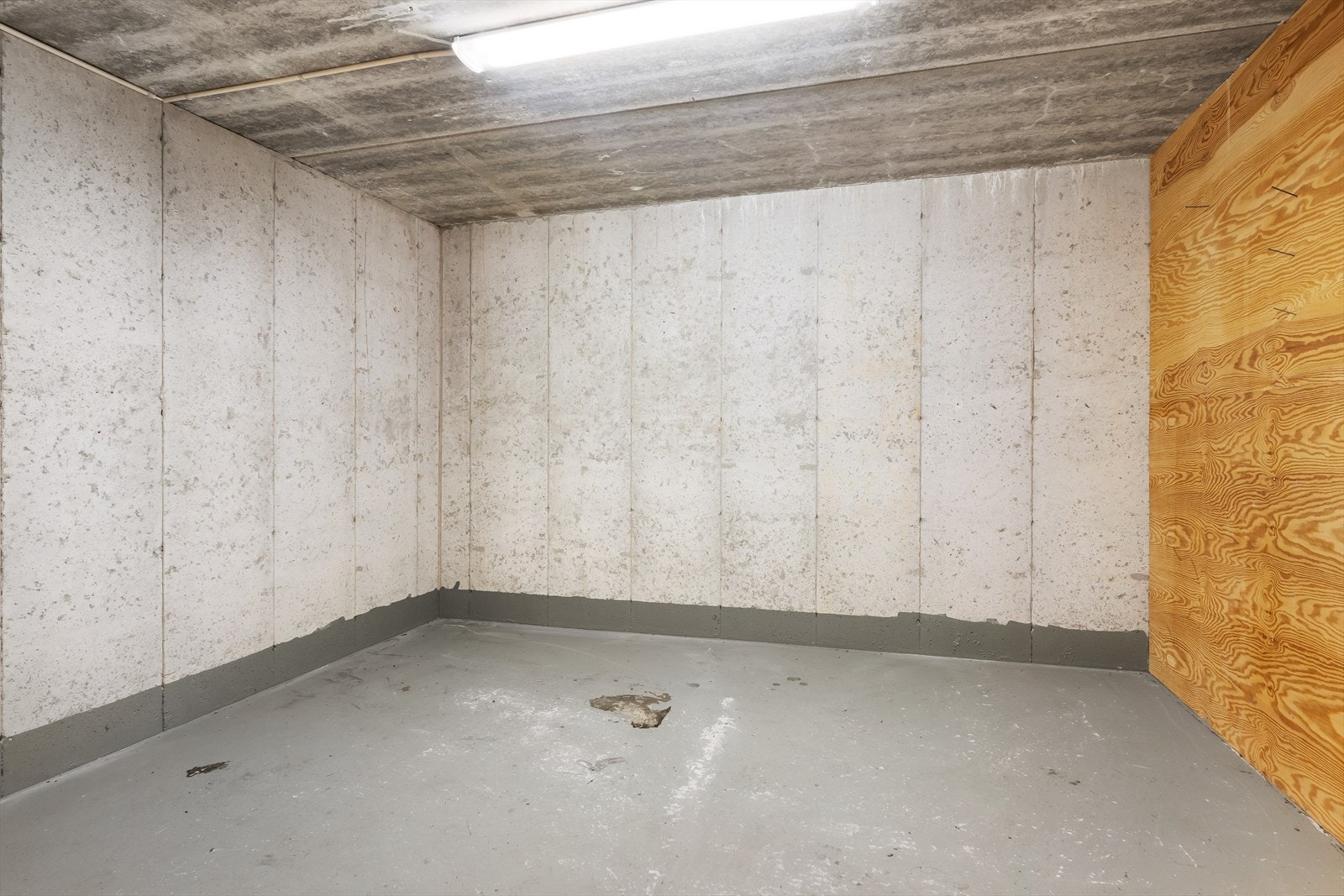 Bod på 13kvm tilhørende leiligheten i garasjen. Galleribilde