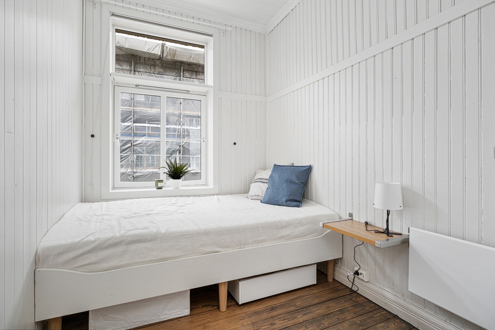 Det tredje soverommet er på 6m². Begge soverommene ligger i tilknytning til gang. Galleribilde