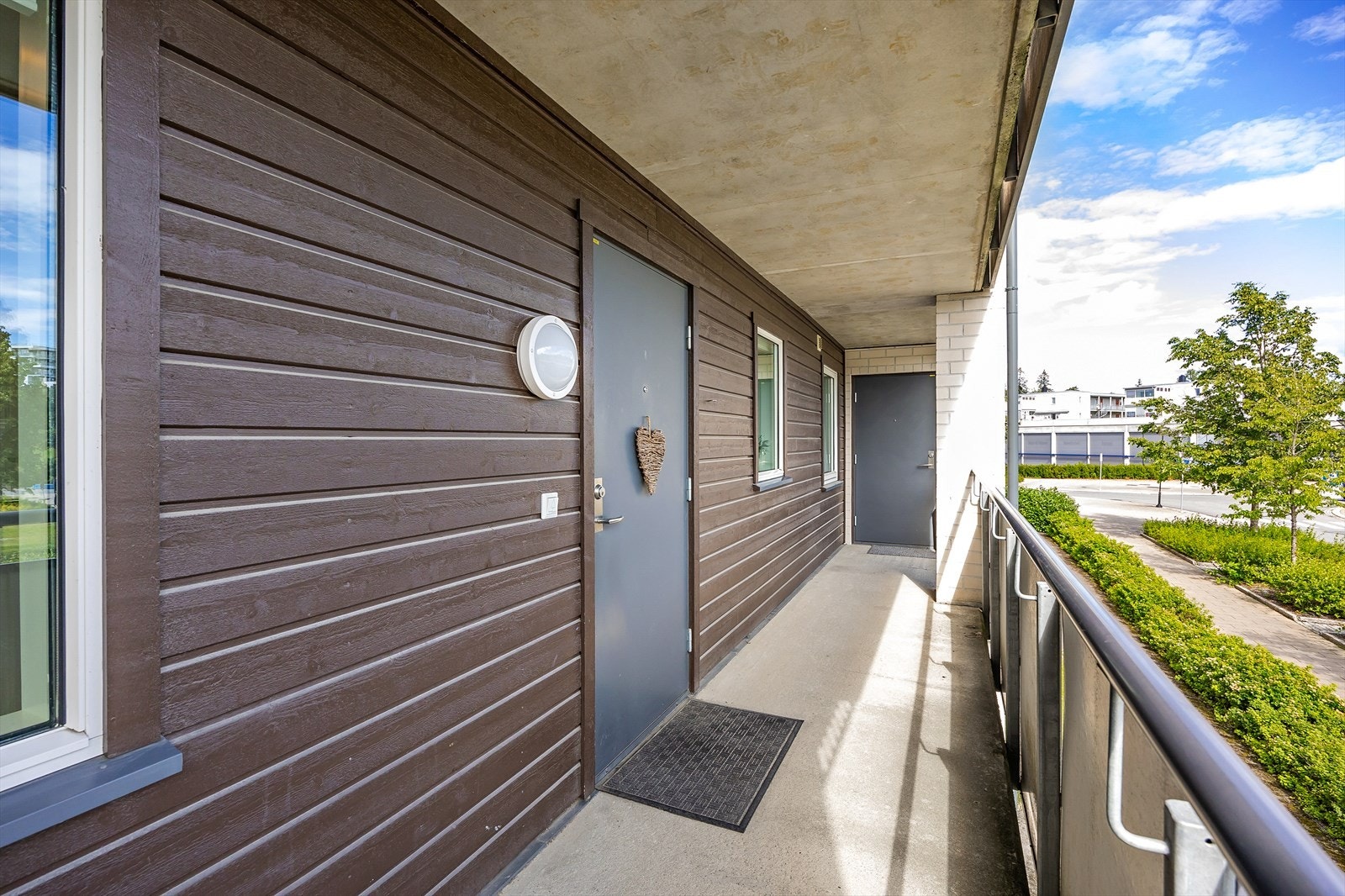 Overbygget inngangsparti. Galleribilde