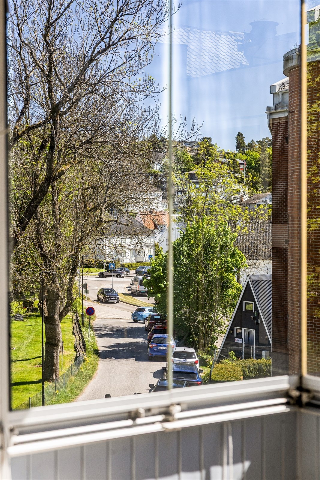 Her får du et lunt og skjermet uterom med fin utsikt. Galleribilde