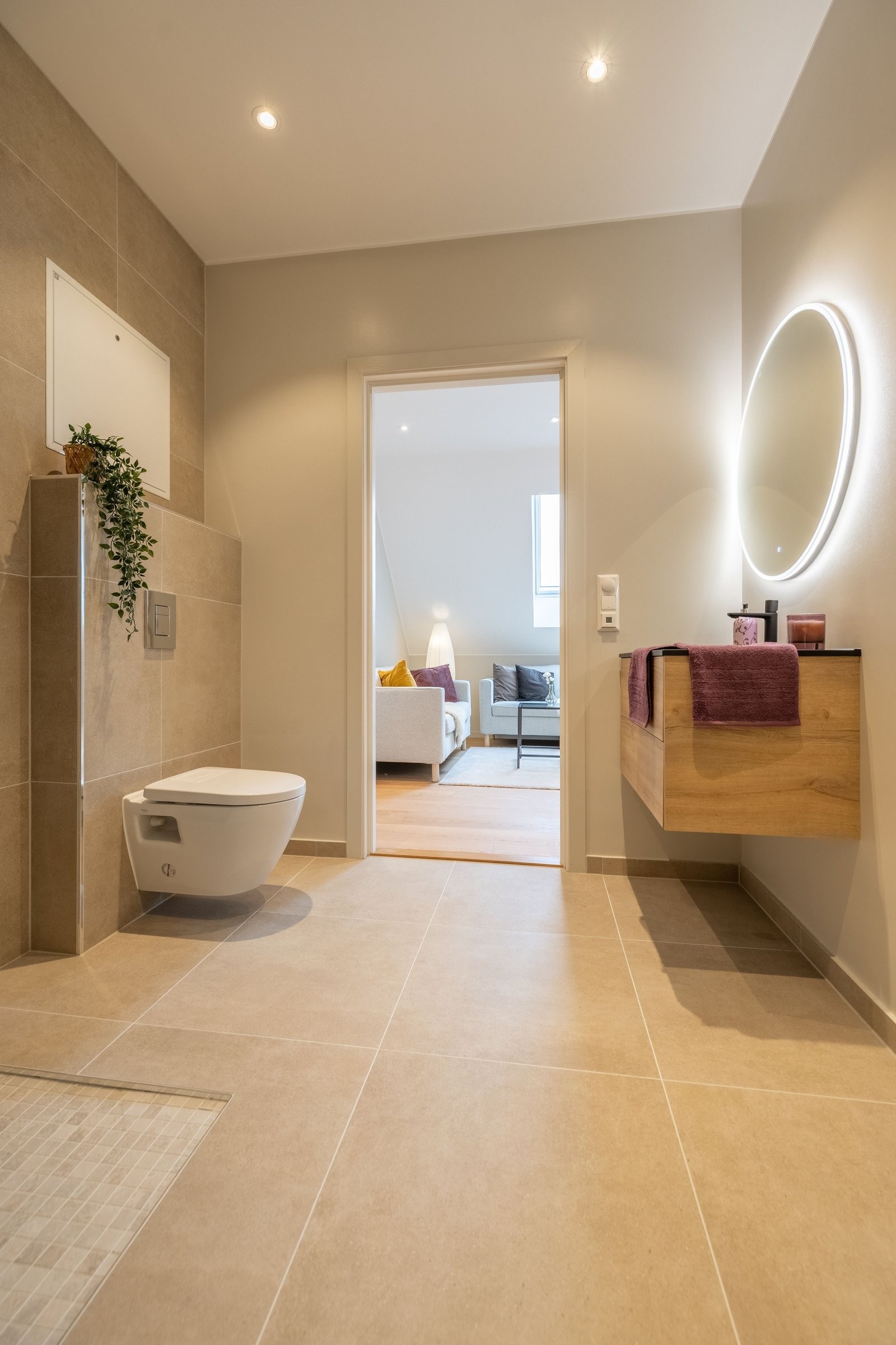 Badet har samme innredning som badene i 1.etasje. Galleribilde